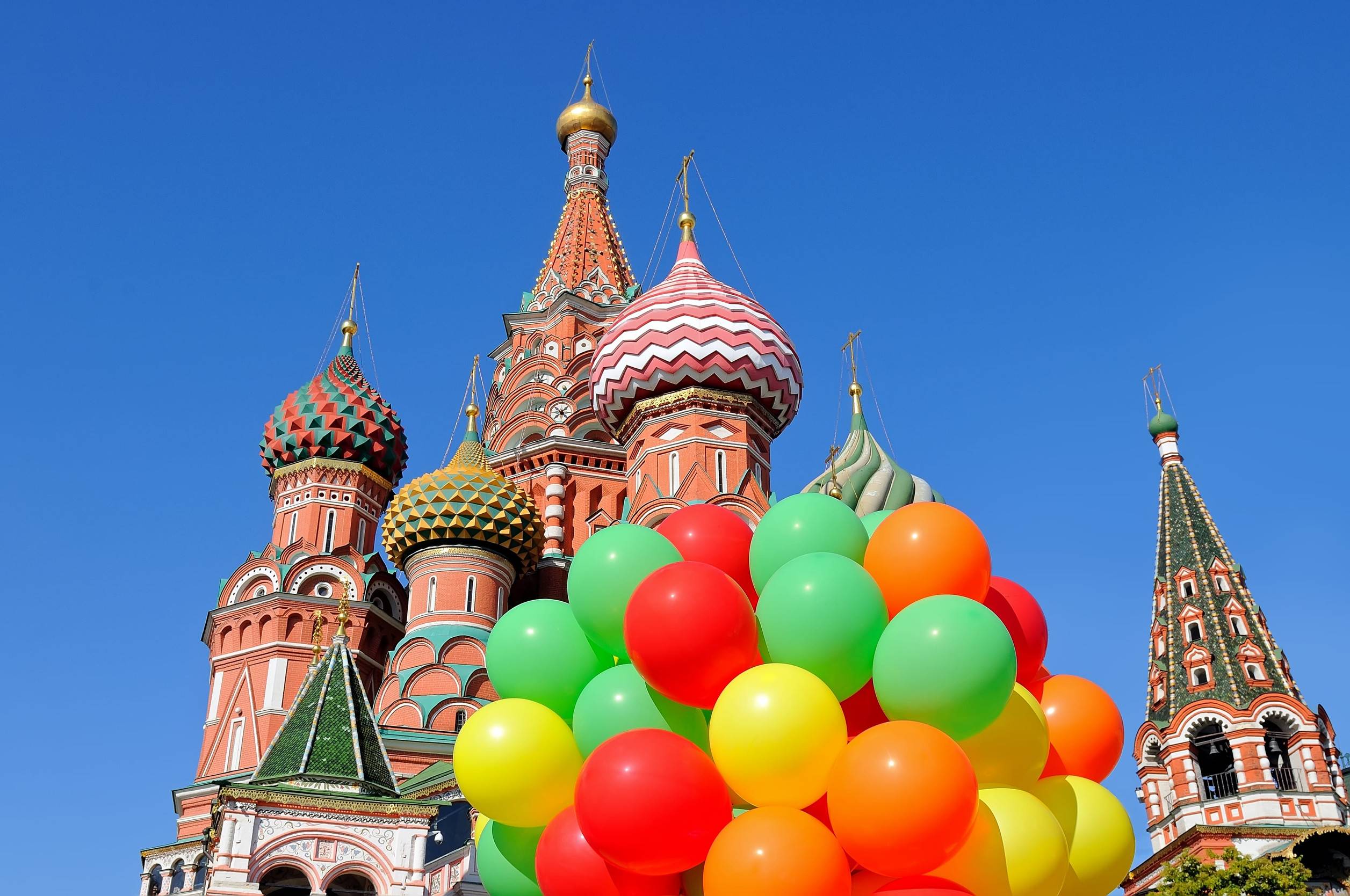 Celebrations at Saint St Basil's Cathedral in Moscow