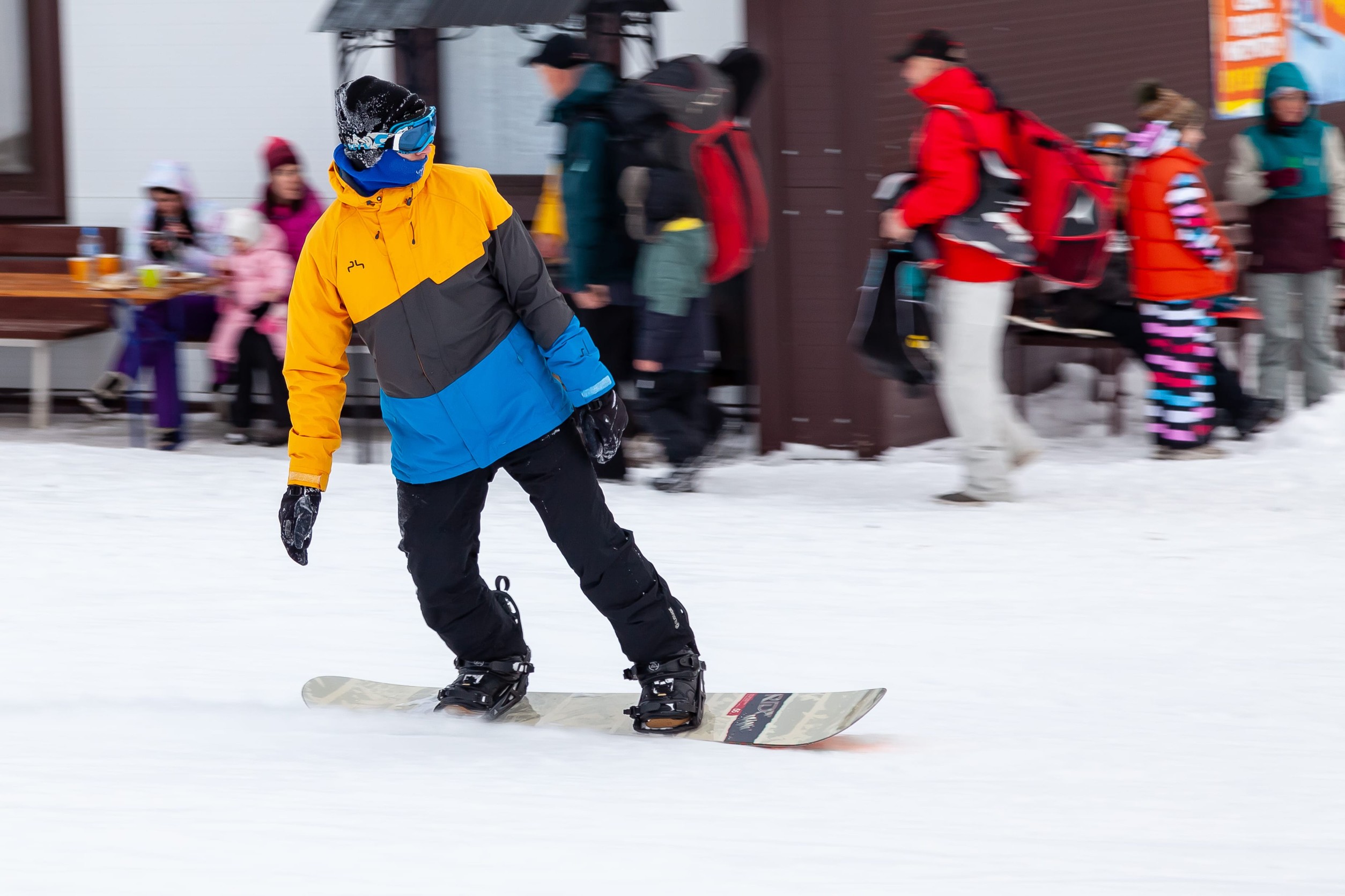 Snowboarder taking part in a Russian snowboarding competition